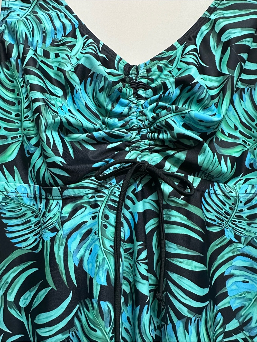 Amazon Women's Teal and Black Leaf-Print Swim Tank Top - Picture 2 of 10